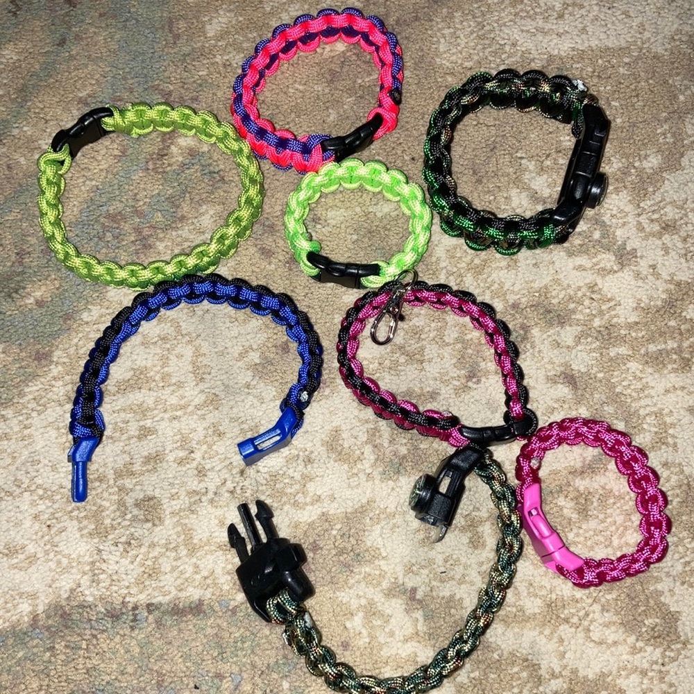 Survival bracelet